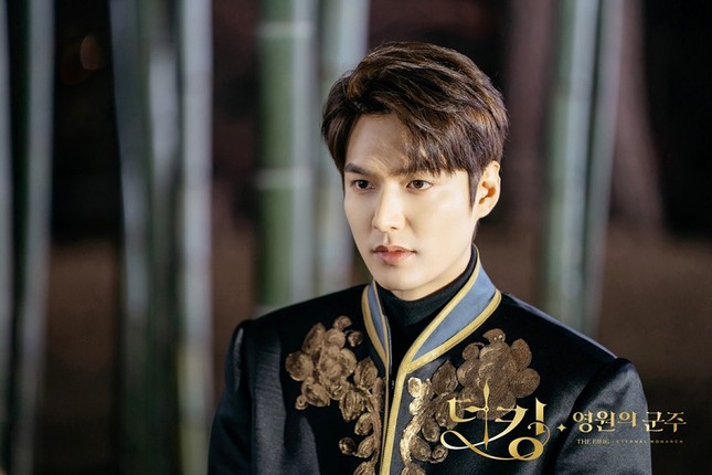 Định vị F4 Hàn Quốc: Lee Min Ho có phim “bom xịt” vẫn đắt giá, Kim Bum cân đủ loại vai ảnh 8