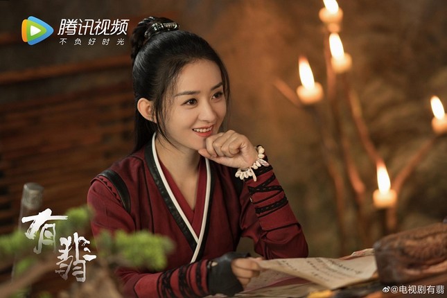 “Hữu Phỉ” tiếp tục tung trailer, Vương Nhất Bác chỉ cười thôi cũng đủ "xỉu ngang xỉu dọc" ảnh 4