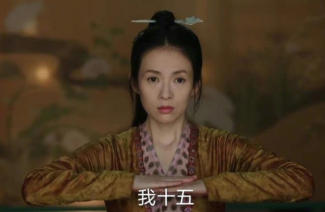 Thêm một Đại hoa “ngã ngựa“: Chương Tử Di lần đầu đóng truyền hình đã gây tranh cãi ảnh 5