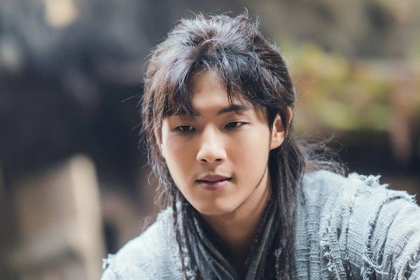 “Chơi sang” quay lại 6 tập đầu, “Sông Đón Trăng Lên” quyết xóa sạch Ji Soo ra khỏi phim ảnh 4