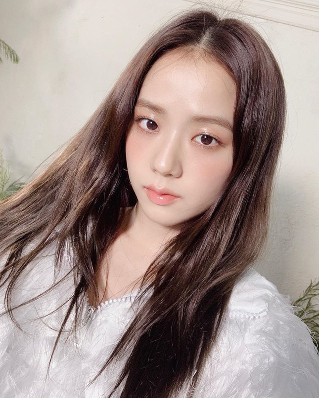 Những xu hướng thời trang giao mùa đơn giản, ai cũng có thể mặc đẹp như sao Hàn ảnh 5