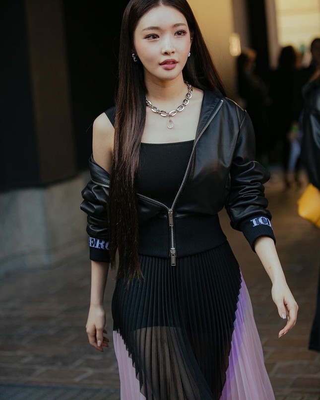 Những xu hướng thời trang giao mùa đơn giản, ai cũng có thể mặc đẹp như sao Hàn ảnh 6