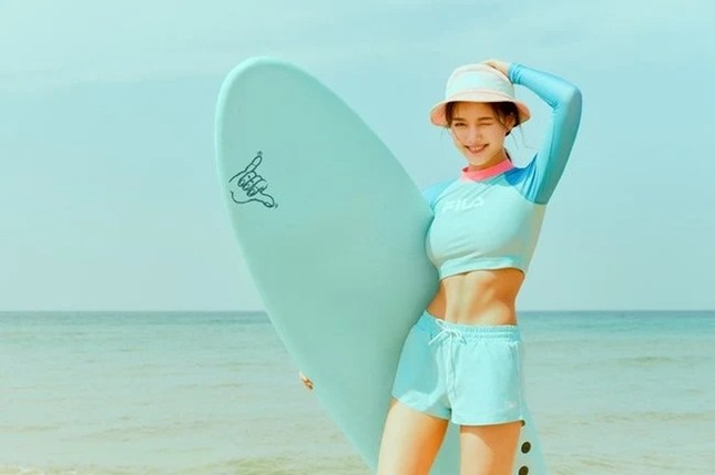 Kim Yoo Jung - "người tình mới" của Ji Chang Wook cực quyến rũ và ngọt ngào! ảnh 4