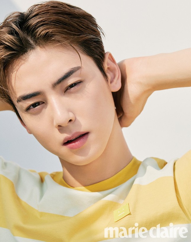 Tạp chí GQ “nhá hàng” ảnh của Cha Eun Woo, netizen Việt bảo “trông giống Hồ Quang Hiếu“ ảnh 1