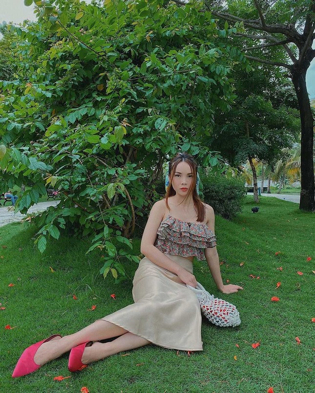 Sắc màu mùa Hè tươi mát thống lĩnh phong cách thời trang sao Việt tuần qua ảnh 8