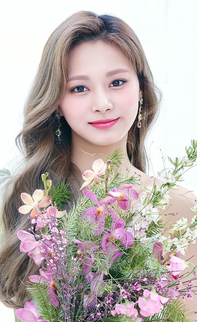 TWICE tung bộ ảnh xinh muốn xỉu của album tiếng Nhật nhưng vẫn khiến fan không hài lòng ảnh 2