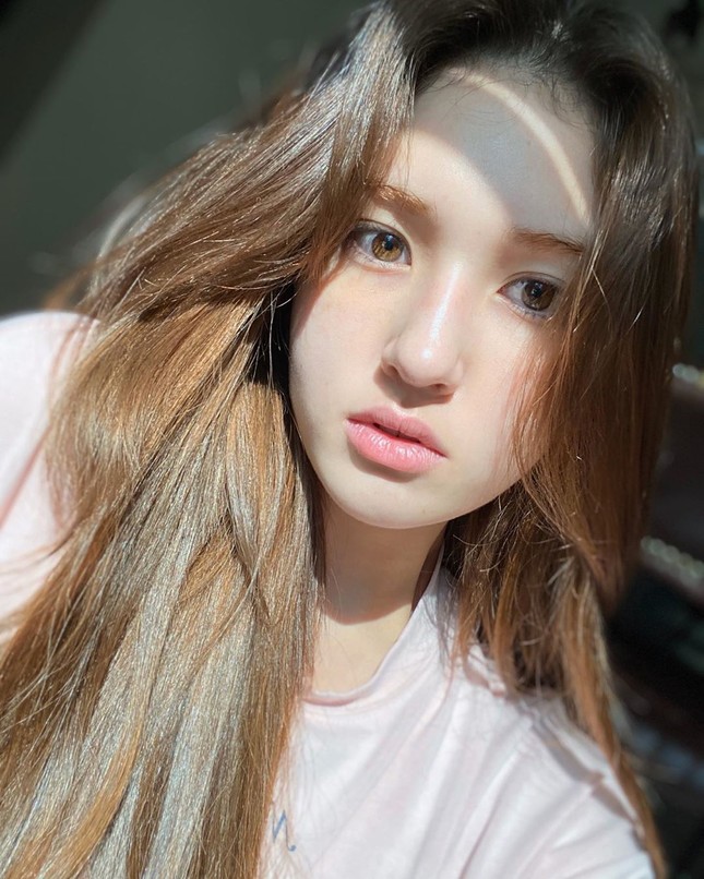 Jeon Somi có nhiều fan nhưng netizen Hàn cho rằng trưởng fanclub của cô phải là BLACKPINK ảnh 5