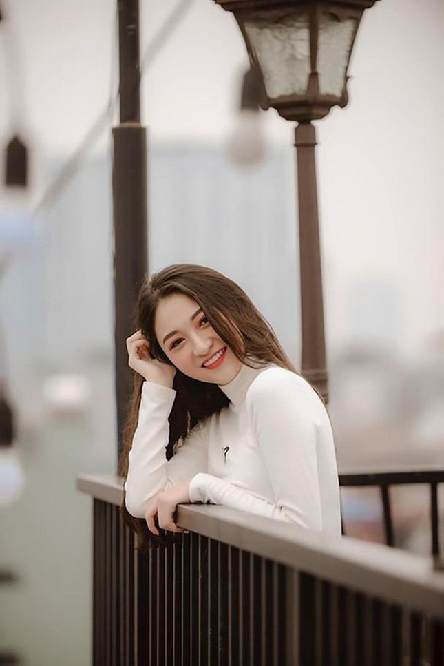 Diễn viên Anh Thư “Tình yêu và tham vọng” đăng ký dự thi Hoa hậu Việt Nam 2020 ảnh 2