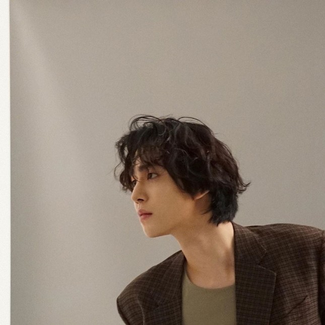 Mỹ nam Ahn Hyo Seop (Người Thầy Y Đức 2) tiết lộ là “fanboy chính hiệu” của Hyun Bin ảnh 5
