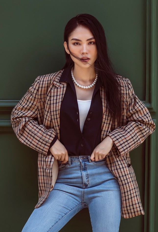 Mai Phương - Cô gái có khuôn mặt mộc xinh như nữ chính ngôn tình dự thi Hoa Hậu Việt Nam ảnh 6
