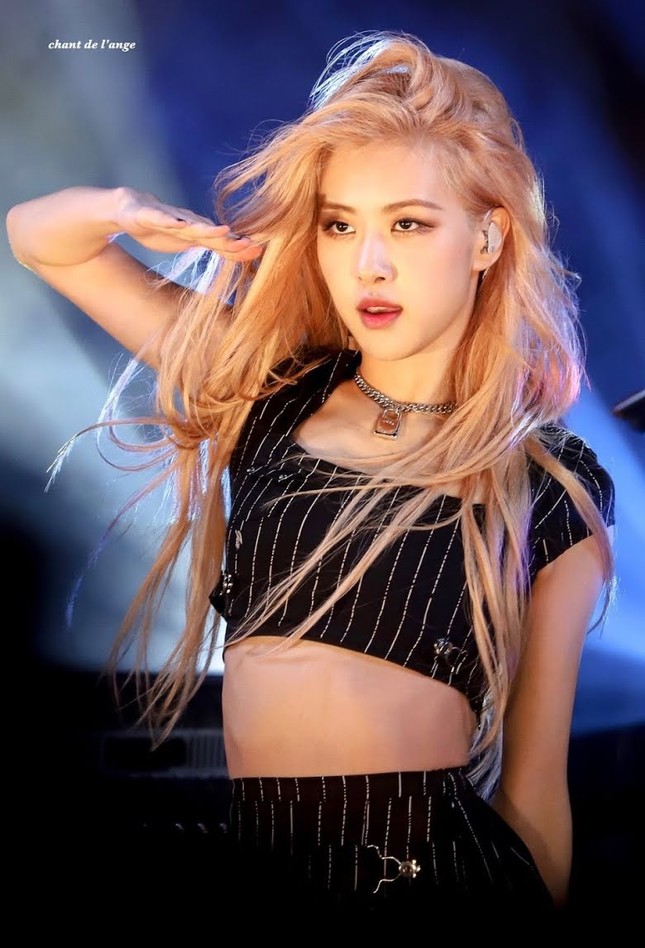 Jang Won Young “vượt mặt” các thành viên BLACKPINK trong Top 5 idol nữ xinh đẹp nhất 2020 ảnh 6