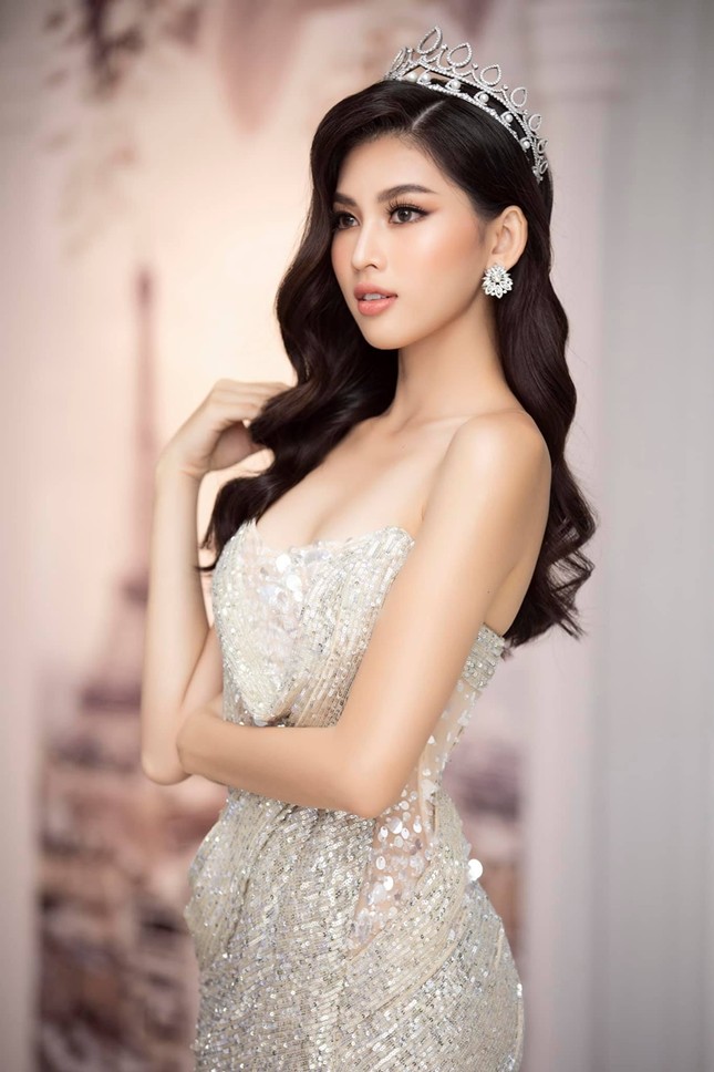 Ngọc Thảo là người đầu tiên trong Top 3 HHVN 2020 tham gia đấu trường nhan sắc quốc tế ảnh 2