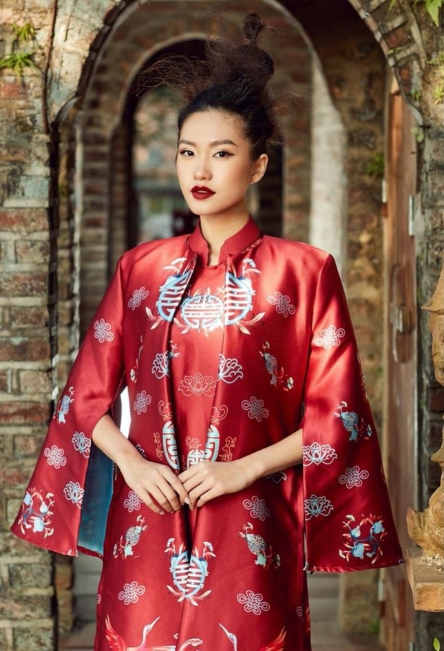 Dàn mỹ nhân Việt gợi ý cách diện áo dài Tết cực xinh để có những bức ảnh nghìn like ảnh 9