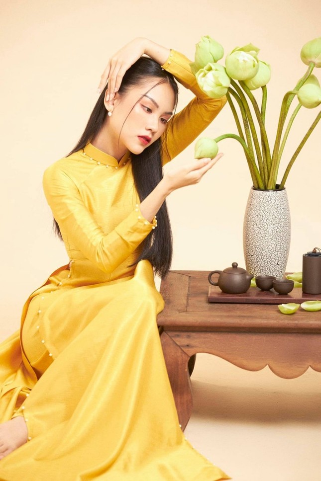 Dàn mỹ nhân Việt gợi ý cách diện áo dài Tết cực xinh để có những bức ảnh nghìn like ảnh 10