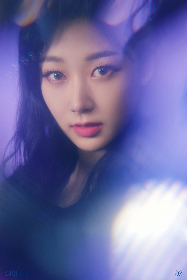 aespa tung ảnh nhá hàng single album “Forever”, netizen chê stylist hết lời vì nhóm trông quá tẻ nhạt ảnh 12