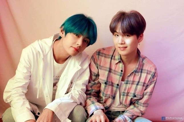 Bạn sẽ chọn chỗ ngồi nào trên chuyến xe buýt toàn các nam idol sở hữu visual hàng đầu K-Pop? ảnh 2
