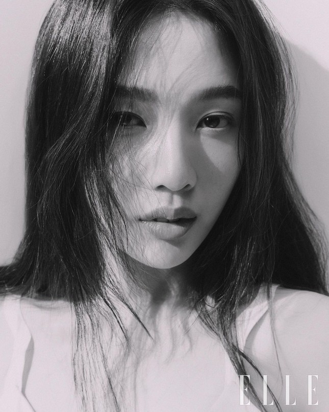 Joy (Red Velvet) khiến người hâm mộ ngây ngất với bộ ảnh cực đỉnh trên ELLE Hàn ảnh 4