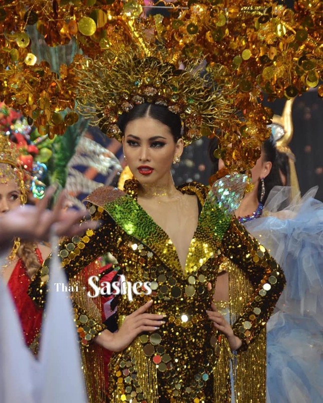 Màn trình diễn quốc phục với thần thái đỉnh cao của Ngọc Thảo tại Miss Grand International ảnh 3