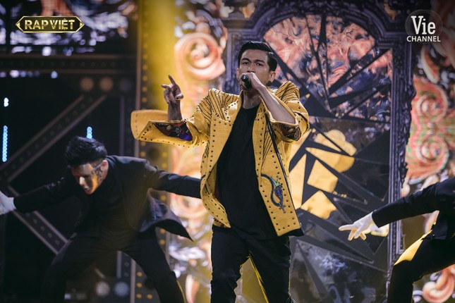 Chung kết “Rap Việt“: Căng thẳng bài toán “8 chọn 1” và chiến lược khó đoán của Karik ảnh 3