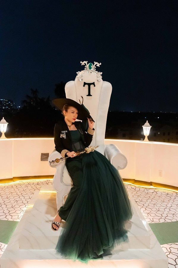 “Chốt đơn” V-Pop 2020, Mỹ Tâm gây bão với vũ đạo con vịt “Donald Style” trong MV mới ảnh 6