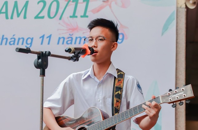 Nam sinh viết ca khúc về 13 chiến sĩ hi sinh ở Rào Trăng: Nhịn ăn để hoàn thành trong đêm ảnh 2