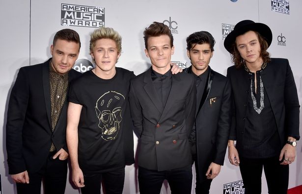 Chỉ ít ngày nữa thôi, One Direction sẽ tung video kỷ niệm 10 năm thành lập nhóm ảnh 2
