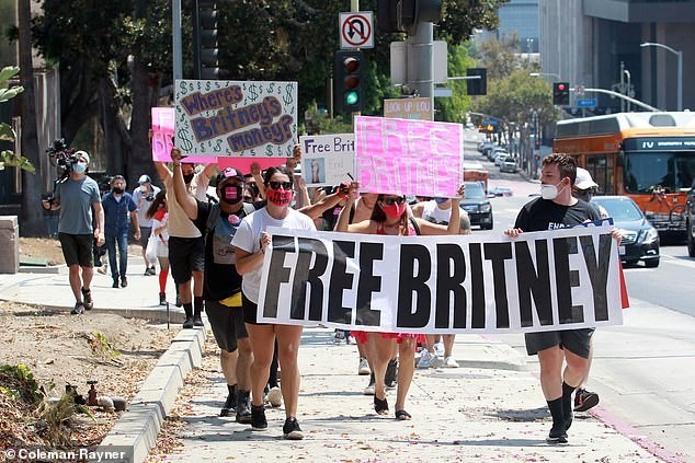 SỐC: Britney Spears có thể sẽ phải chịu bị quản thúc cho đến hết cuộc đời ảnh 2
