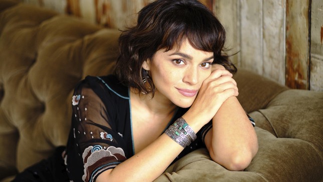 Radar âm nhạc tháng 5: "Con cưng Grammys" Norah Jones trở lại nhưng liệu còn hot như xưa? ảnh 2
