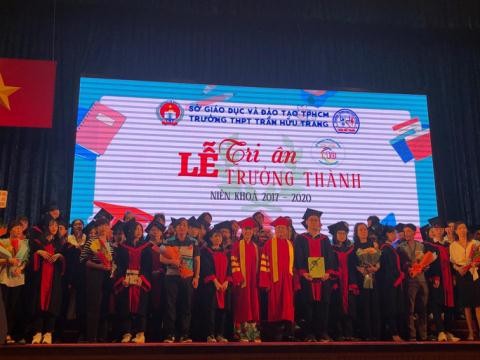 Lời khuyên của thầy hiệu trưởng dành cho teen cuối cấp: Hãy là một người bình thường tử tế ảnh 1
