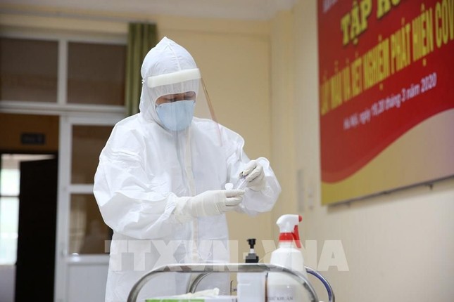 9 ca mắc COVID-19 mới trong cộng đồng ở Đà Nẵng và Hà Nội có gì đặc biệt? ảnh 1