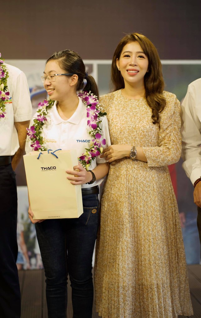 Giữa ồn ào về thái độ của quán quân Olympia 2020: MC Diệp Chi chính thức lên tiếng ảnh 2