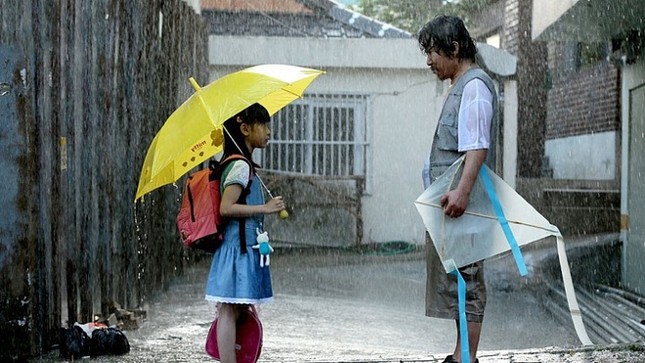 Hàn Quốc: Người dân sợ hãi, kêu gọi tiếp tục giam giữ tên tội phạm ấu dâm Jo Doo Soon ảnh 1