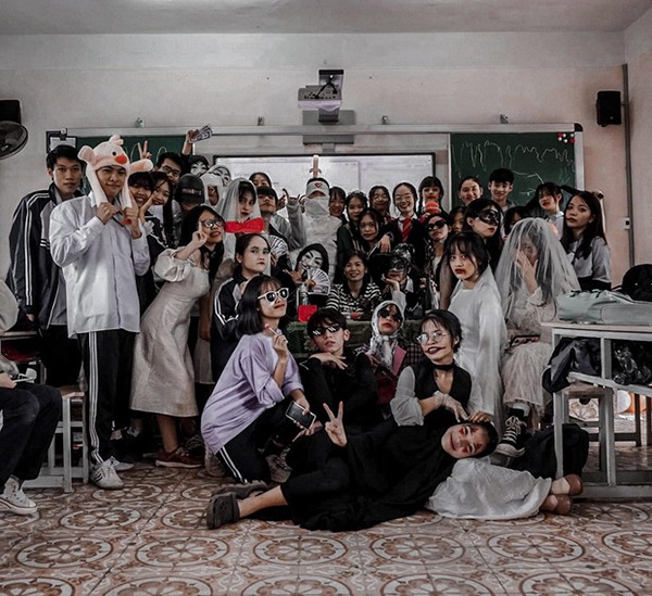 Thầy cô “quẩy hết mình” dịp Halloween cùng teen: Sáng tạo vô biên và “lầy lội” hết sức ảnh 1