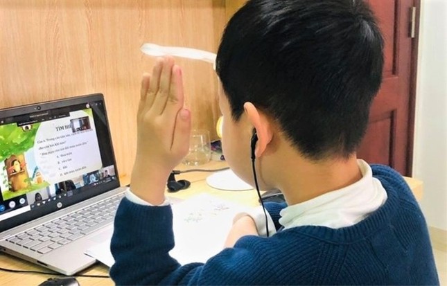 Phát hiện BN 1342 có đến học ở trường, trường đại học cho sinh viên nghỉ khẩn cấp ảnh 2