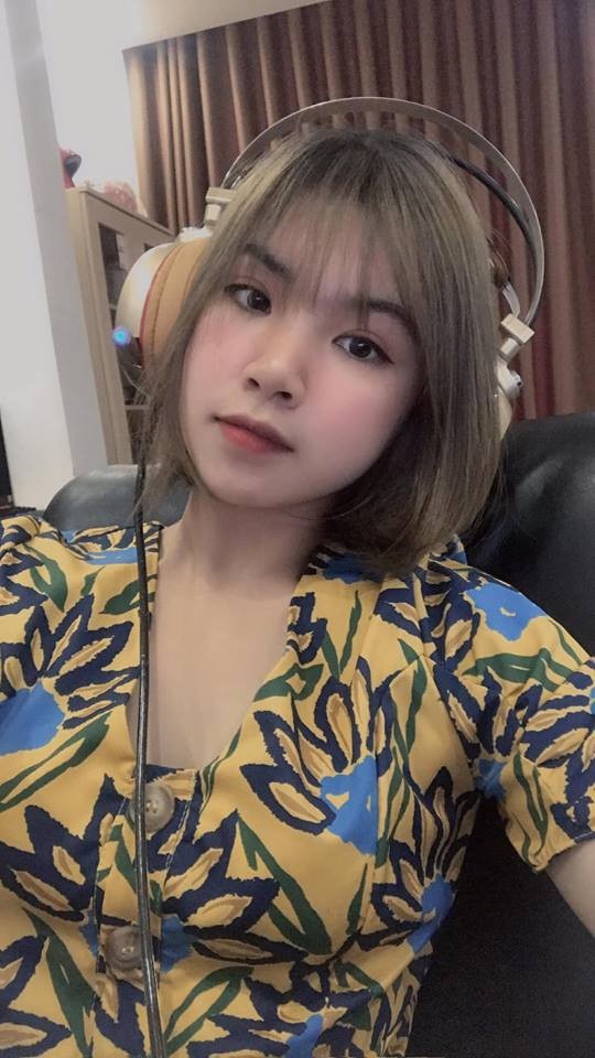 Ngắm nhan sắc của Hồng Nhật - bạn gái kém 4 tuổi vừa được PewPew cầu hôn ảnh 6