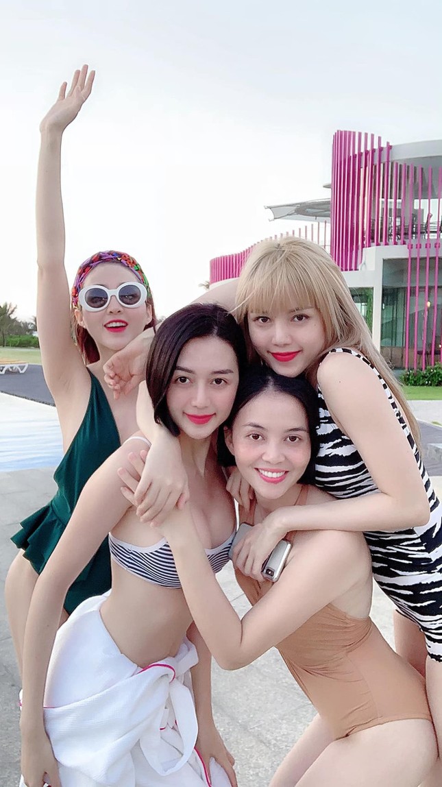 Sau Thiều Bảo Trâm, đến lượt Thiều Bảo Trang có động thái này trên Instagram với Sơn Tùng ảnh 1