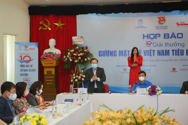 Nữ sinh 2K6 là gương mặt trẻ tuổi nhất nằm trong 20 đề cử “Gương mặt trẻ Việt Nam tiêu biểu 2020“ ảnh 2