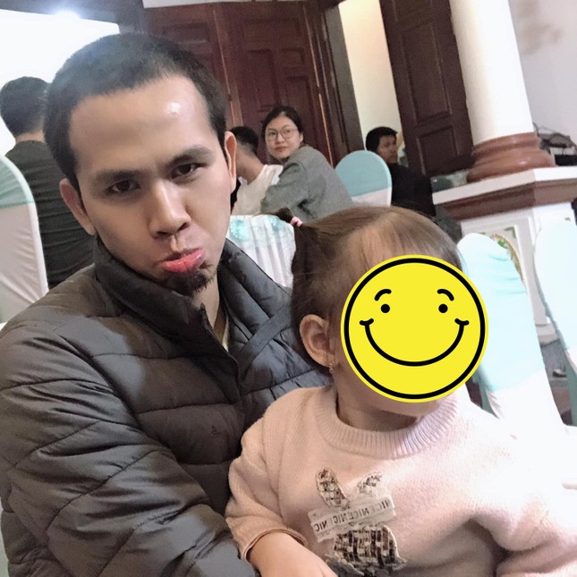 Từ vụ bé gái rơi từ tầng 12 chung cư tại Hà Nội: Dân mạng giải bài toán về lực tác động ảnh 1
