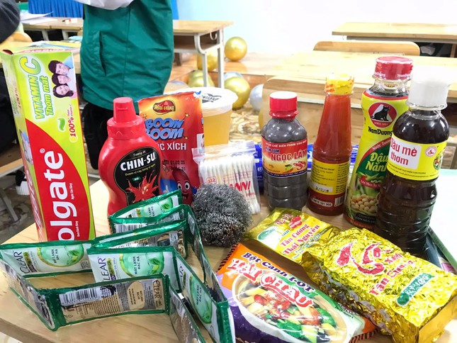 Những món quà của “hội nam sinh lớp người ta“: Từ chất phát ngất tới siêu lầy lội! ảnh 9