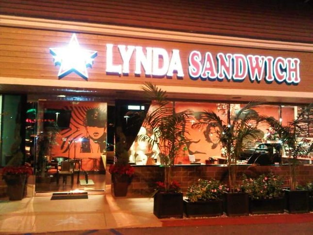 Lynda Trang Đài nóng bỏng không tuổi, được ví như 'Madonna của Việt Nam' ảnh 8
