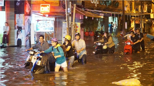 Đề xuất chống ngập sân bay Tân Sơn Nhất bằng máy bơm 'siêu khủng' ảnh 2