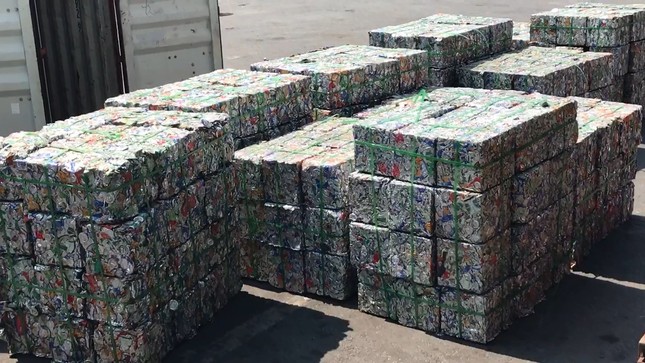 Chặn lô phế liệu nhôm trị giá gần 3 tỉ trước khi xuất đi nước ngoài ảnh 1