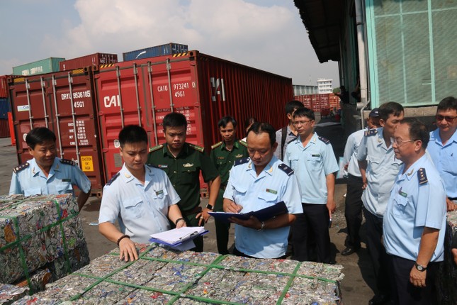 Chặn lô phế liệu nhôm trị giá gần 3 tỉ trước khi xuất đi nước ngoài ảnh 2