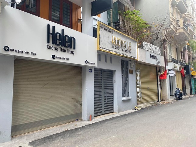 Đóng cửa hàng, chuyển hướng bán online vì Covid-19 ảnh 1