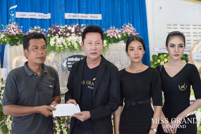 Lễ tang không có mặt cha mẹ của hoa hậu Thái Lan 19 tuổi ảnh 7