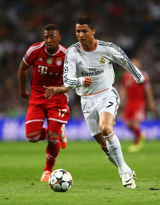 Bí quyết để Bayern phong tỏa Ronaldo ảnh 1