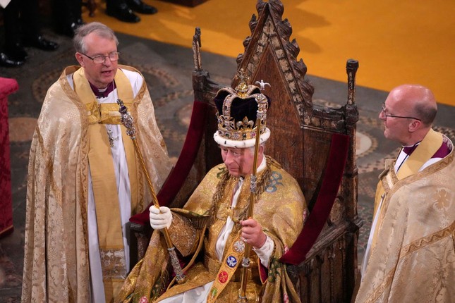 Toàn cảnh lễ đăng quang của Nhà vua Anh Charles III ảnh 23