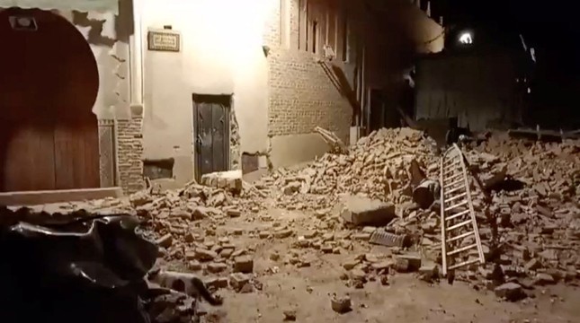 Động đất cực mạnh ở Maroc: Thương vong tăng mạnh lên gần 1.000 người ảnh 2