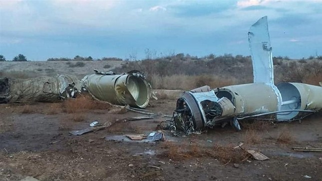 Căn cứ không quân Iraq bị bắn rocket, 4 sĩ quan bị thương ảnh 1