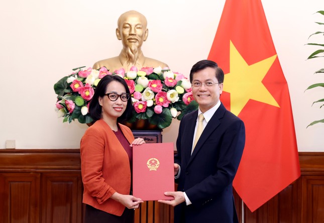 Bộ Ngoại giao Việt Nam có người phát ngôn mới ảnh 1